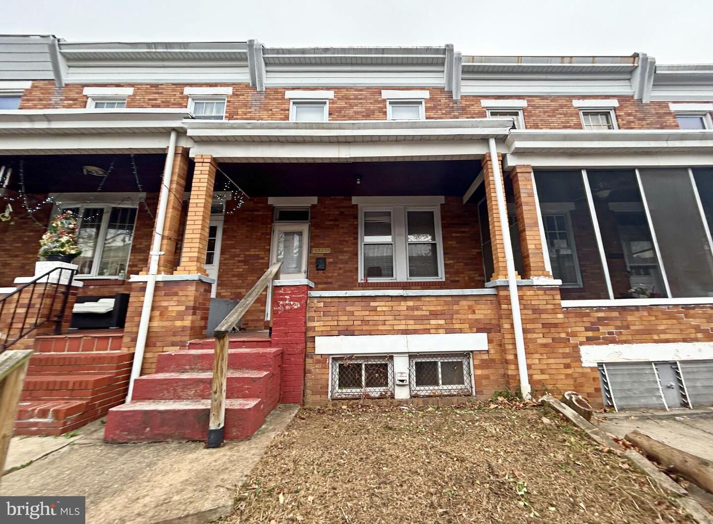 Property Photo:  3323 Kenyon Avenue  MD 21213 