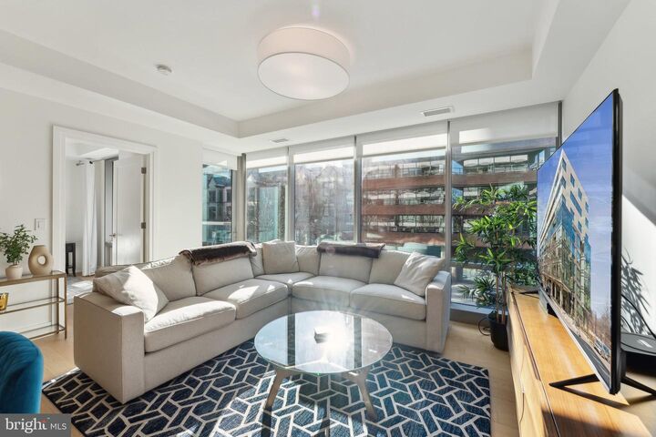 Property Photo:  2501 M Street NW 207  DC 20037 