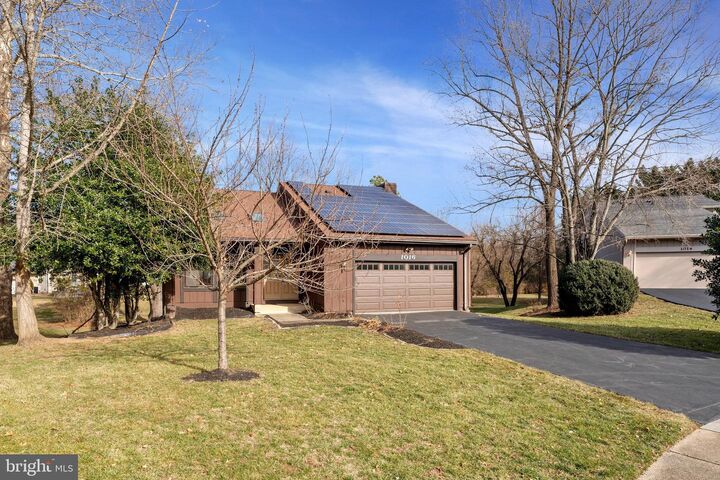 Property Photo: 1016 Trinity Gate Street VA 20170