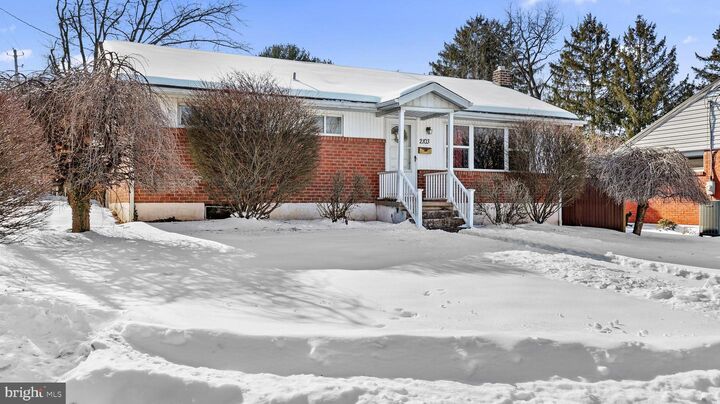 Property Photo:  2103 Logan Street  PA 17011 