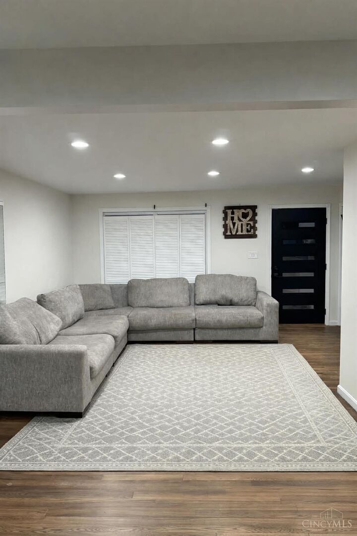 Property Photo:  412 Roebling Road  OH 45204 