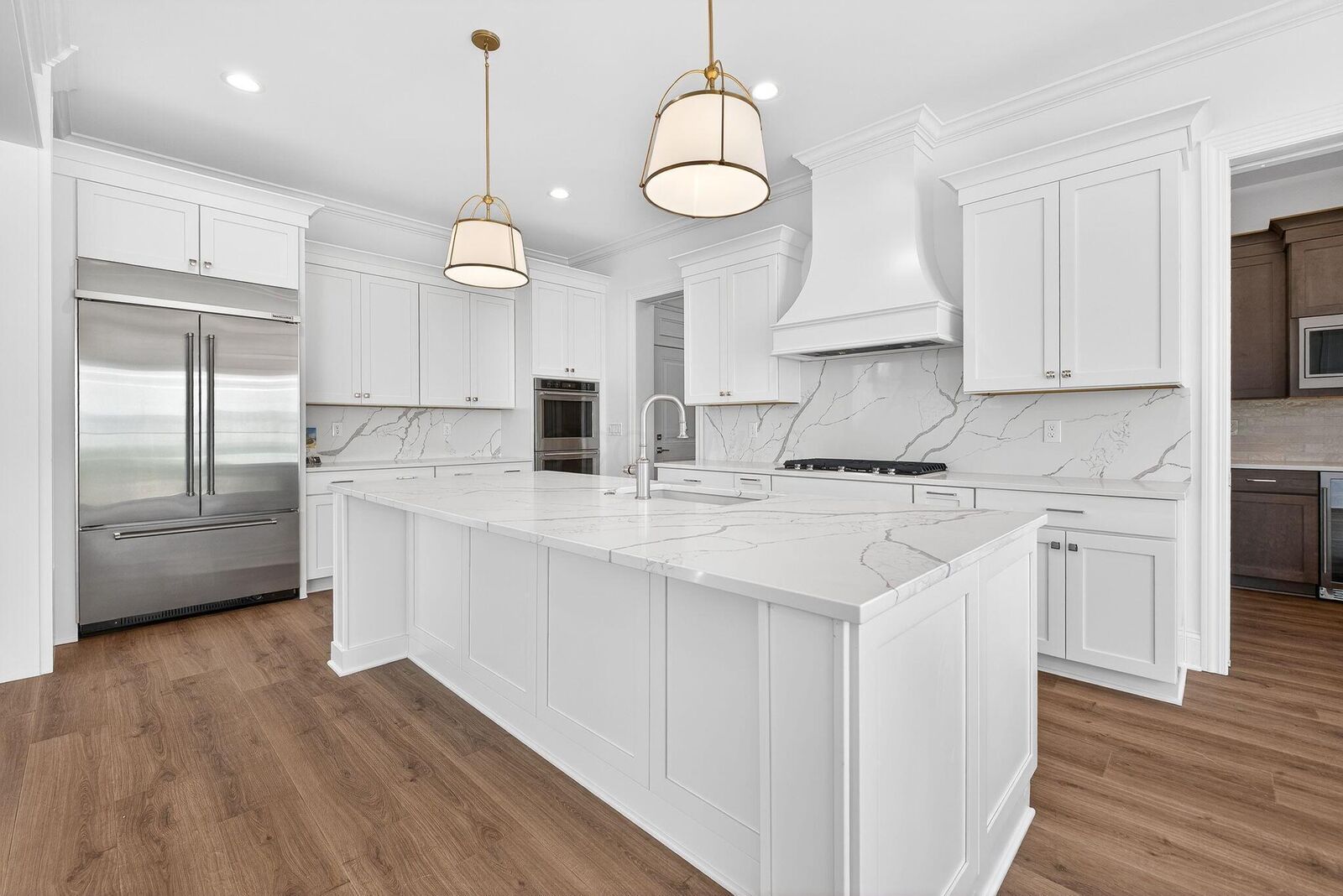 Property Photo:  3299 Briarwood Lane  OH 43035 