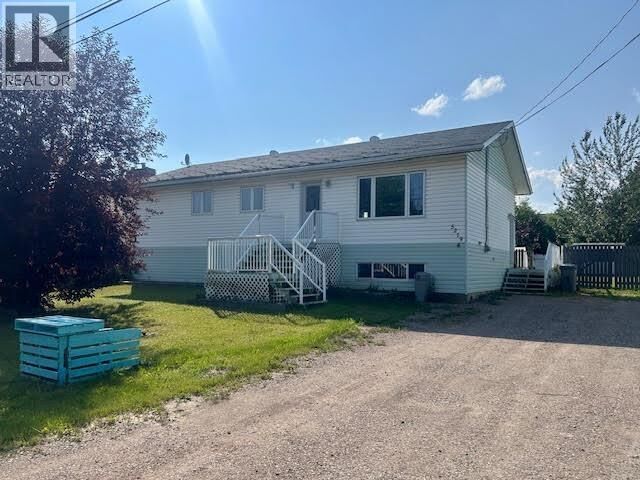 5219 49 Street — photo 1