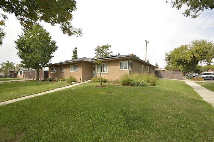Property Photo:  1708 W Andrews Avenue  CA 93705 