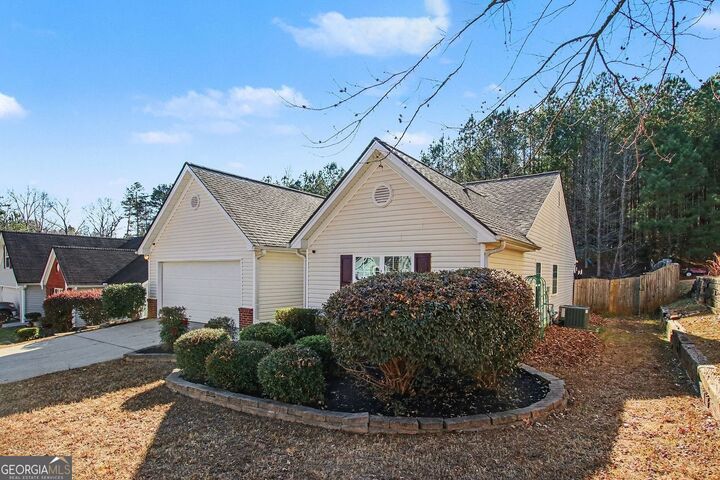 Property Photo: 2125 Mina Lane Drive GA 30518