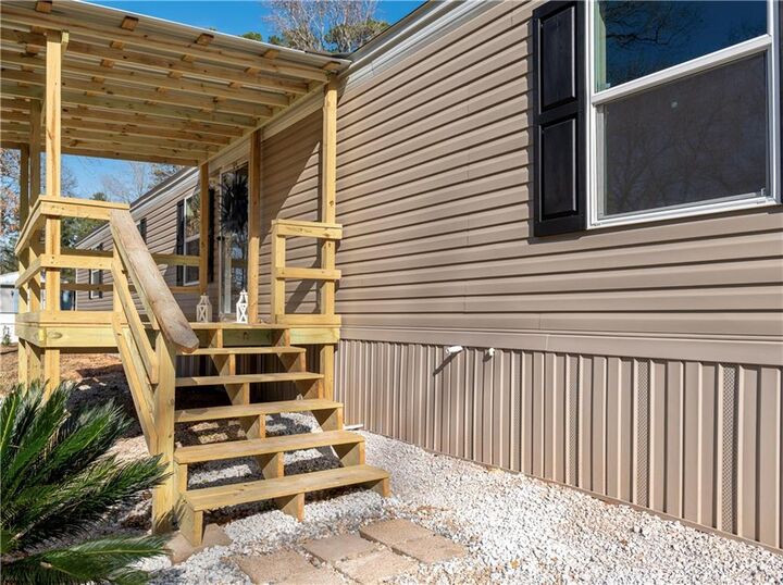 Property Photo:  3741 Cactus Drive  LA 71360 