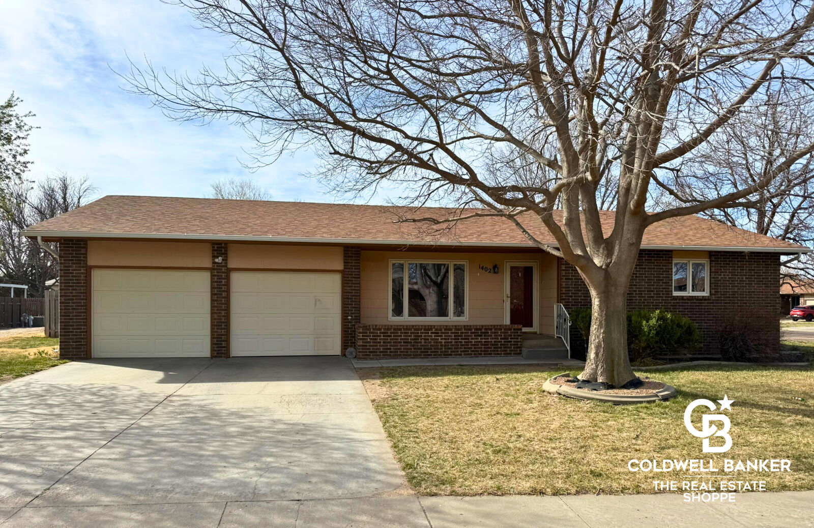 Property Photo:  1402 Long Boulevard  KS 67846 