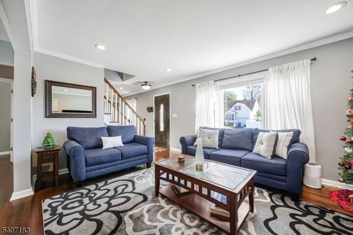 Property Photo:  1322 Glendale Pl  NJ 07083 