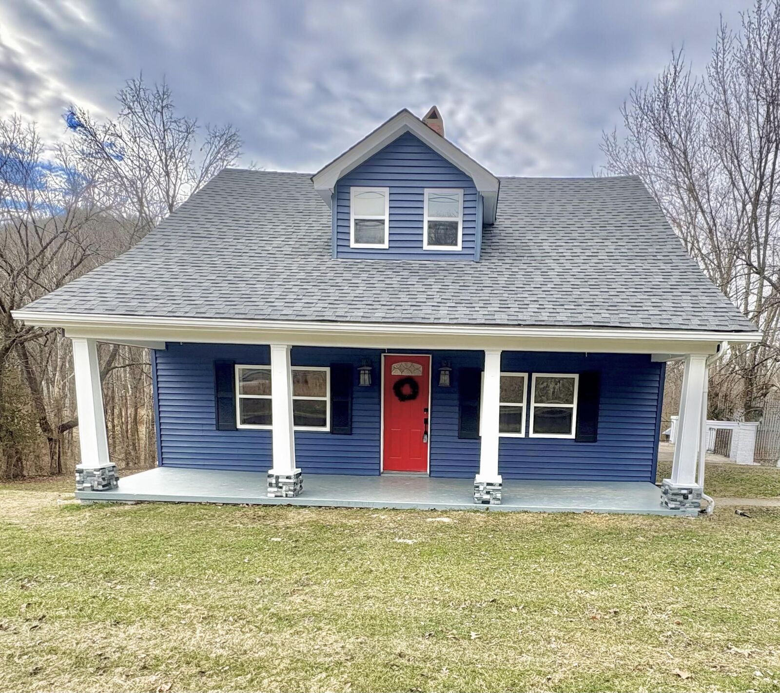 Property Photo:  1121 Winchester Road  KY 40336 