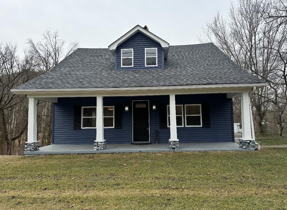 Property Photo:  1121 Winchester Road  KY 40336 