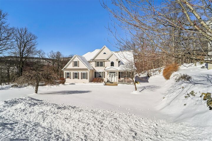 Property Photo:  3 Eagle Crest  NY 10922 
