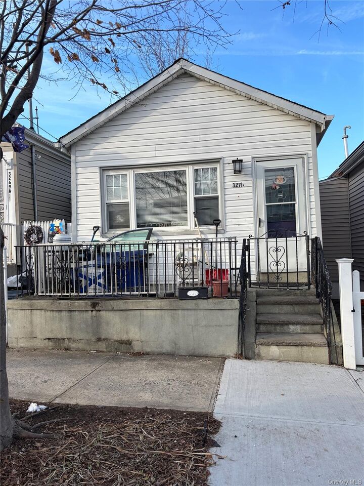 Property Photo:  3271 Barkley Avenue A  NY 10465 