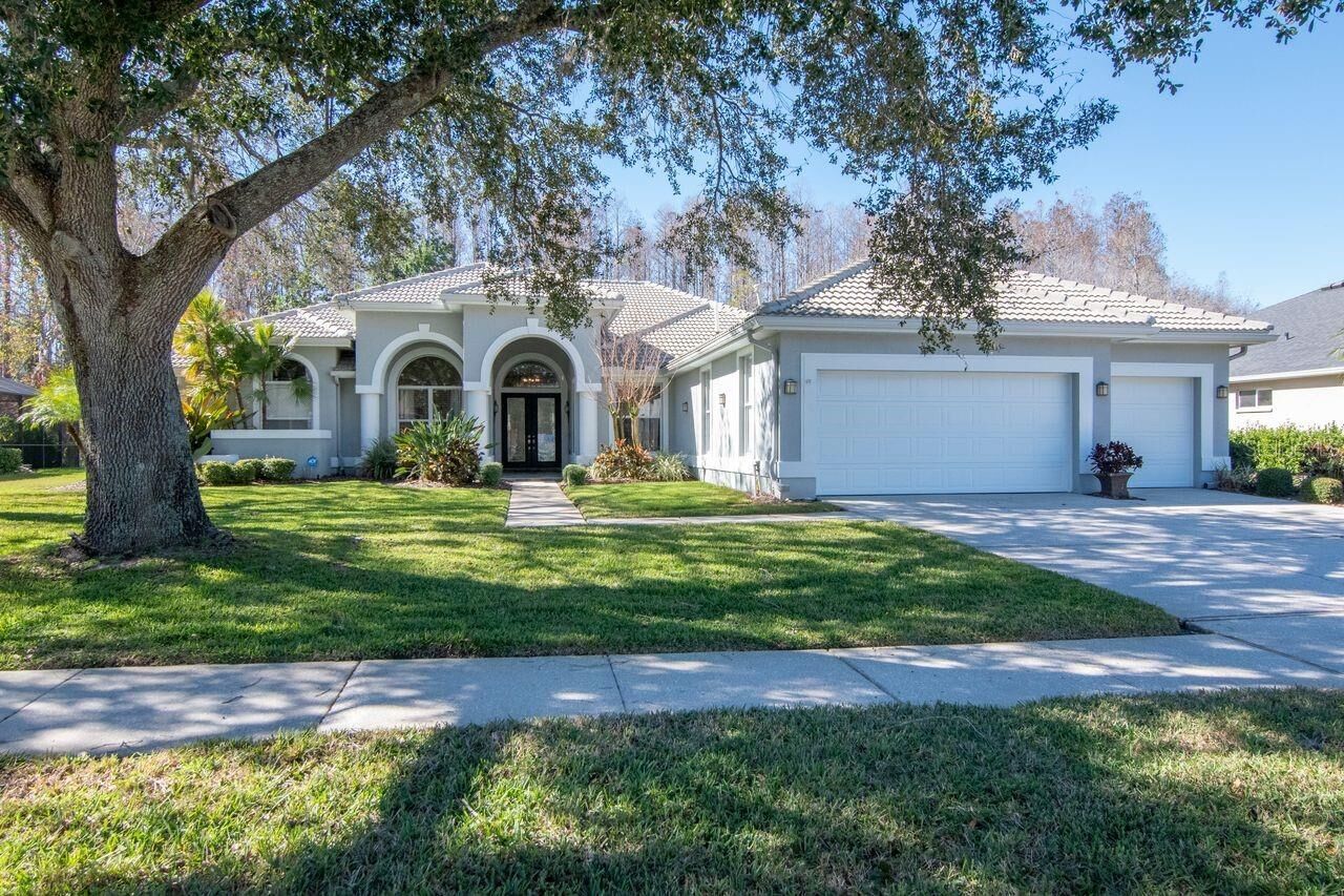 Property Photo: 18916 Saint Laurent Drive FL 33558