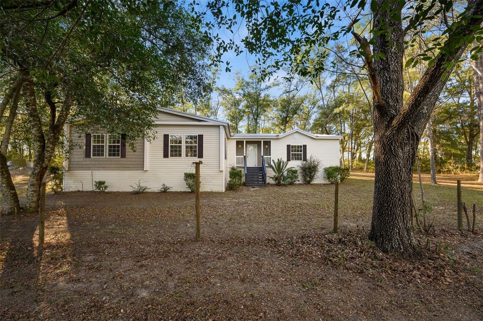 Property Photo:  13076 SW 154th Street  FL 32618 