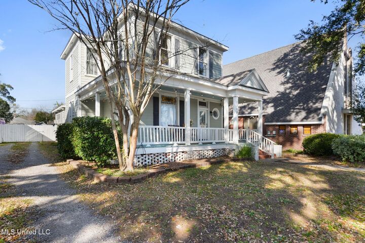 Property Photo:  1229 31st Avenue  MS 39501 