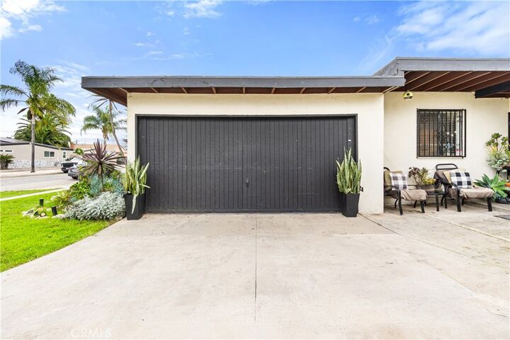 Property Photo:  13414 Reis  CA 90605 