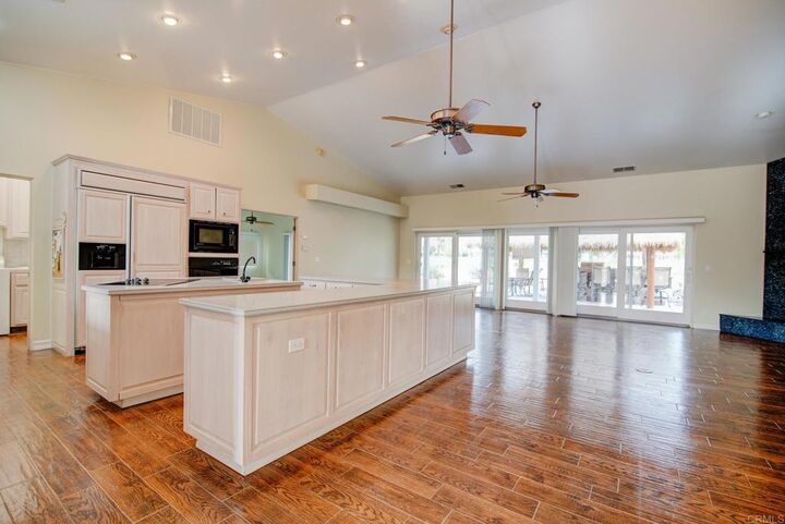 Property Photo:  1652 De Anza Drive  CA 92004 