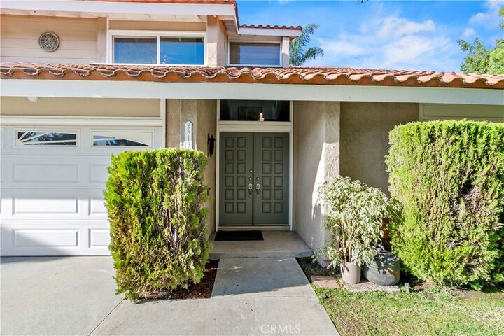 Property Photo:  28195 Palmada  CA 92692 