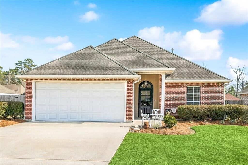 Property Photo:  40042 Olde Mill Lane  LA 70454 