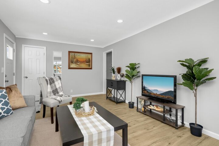 Property Photo: 4533 Welcome Avenue N MN 55422