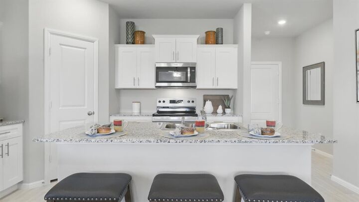 Property Photo: 1012 Cherry Cove Drive TX 76131