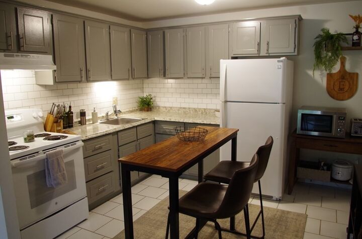 Property Photo:  81 High St 10  MA 01913 