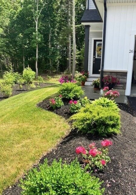 Property Photo:  26 Compass Point Dr 26  MA 01516 