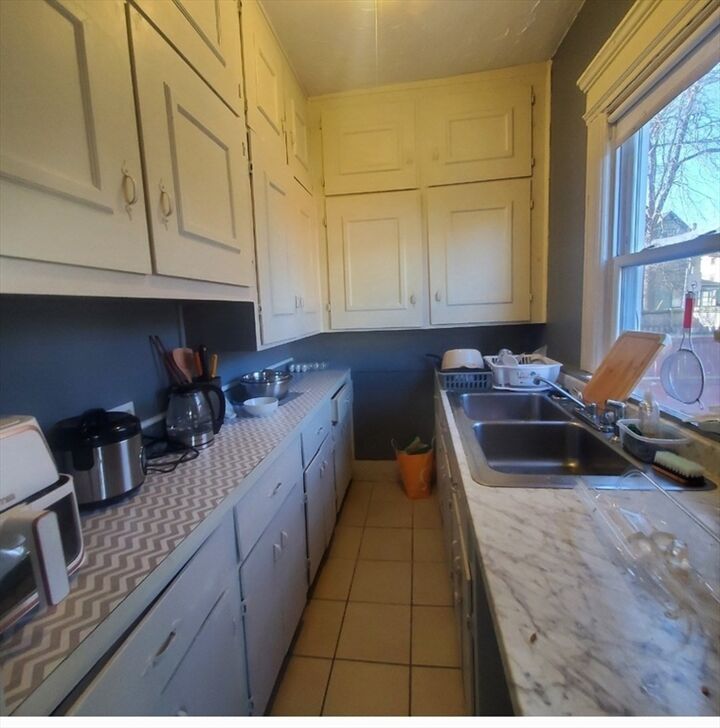 Property Photo:  50 Hollywood St 2  MA 01108 