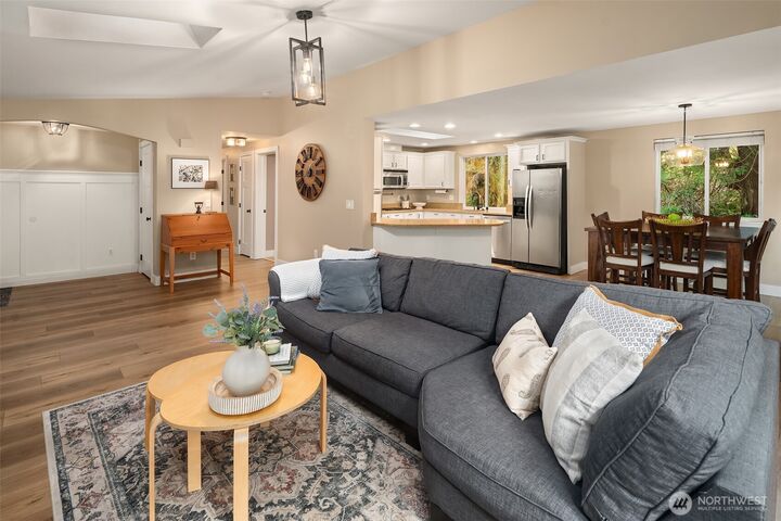 Property Photo:  24225 SE 376th Street  WA 98022 