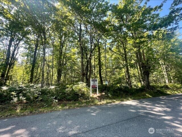 Property Photo:  4473  260th Avenue NE  WA 98053 