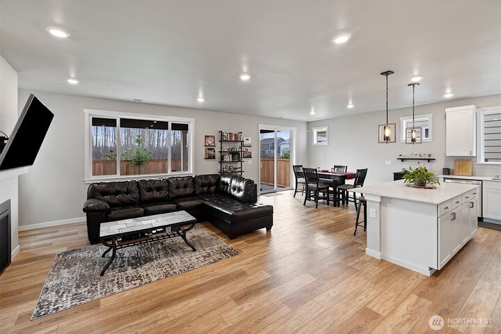 Property Photo:  1503  27th Street NW  WA 98371 