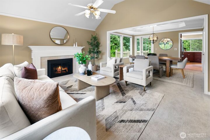 Property Photo:  16116  68th Avenue W  WA 98026 