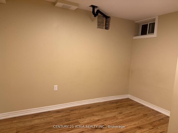 Photo de la propriété:  13 Atkinson Court Bsmt  ON L1S 5E4 