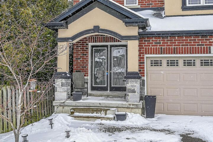 Property Photo: 71 Jessica Street ON L8E 4A3