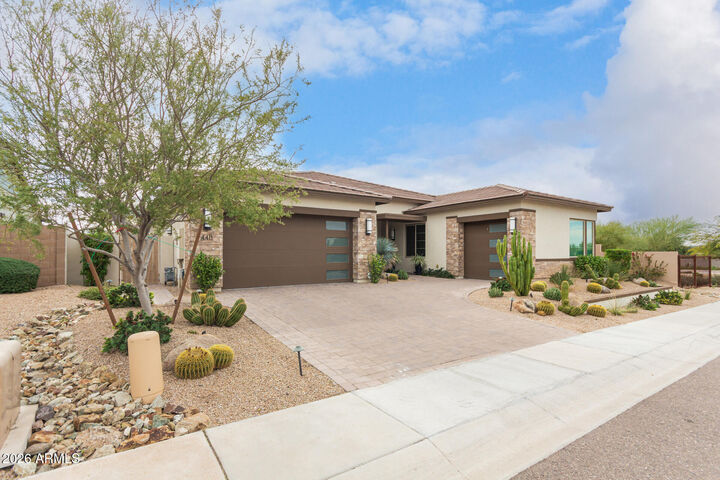 Property Photo:  4411 E Side Canyon Trail  AZ 85331 