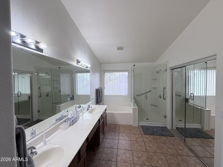 Property Photo:  2133 S Nielson Street  AZ 85295 