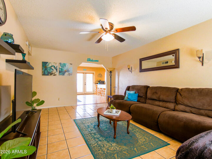 Property Photo:  522 W Highland Street  AZ 85225 