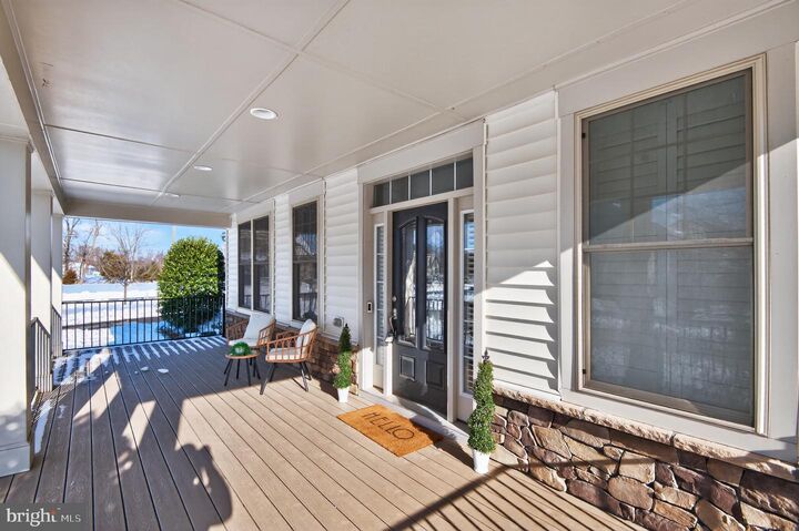 Property Photo: 24814 Barrington Grove Court VA 20105