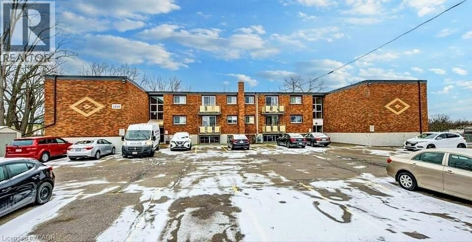 Property Photo: 1250 Duke Street 20 ON N3H 3V7