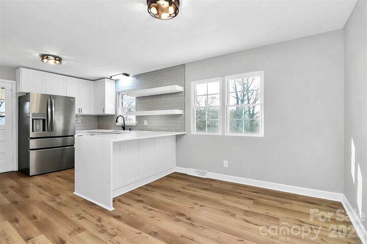 Property Photo:  526 Julia Avenue  NC 28012 