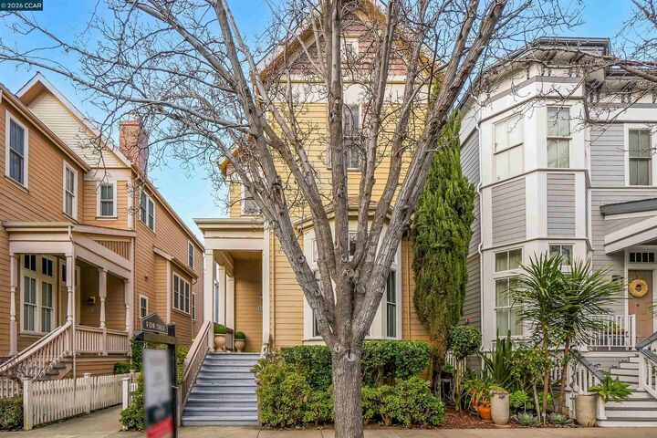 Property Photo:  2069 Lewis St  CA 94547 