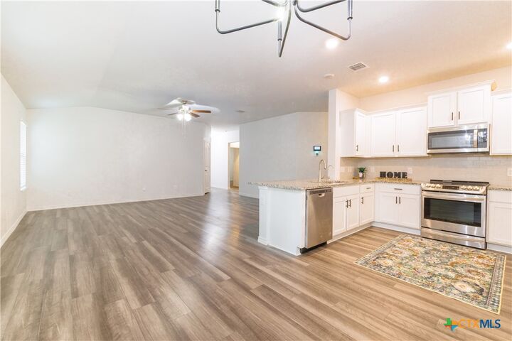 Property Photo: 5879 Galveston Road TX 76513