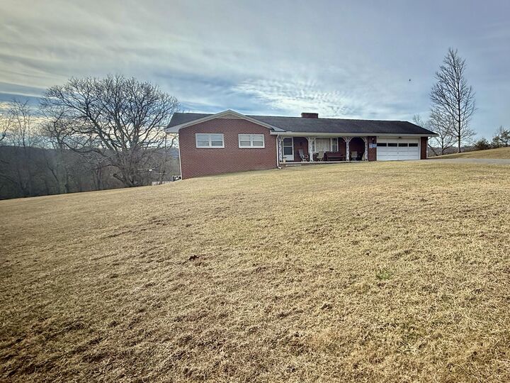 Property Photo:  173 Rocky Hill Rd  WV 24970 