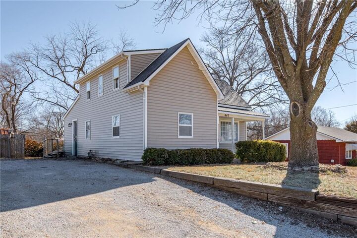 Property Photo:  447 Sheidley Avenue  KS 66012 