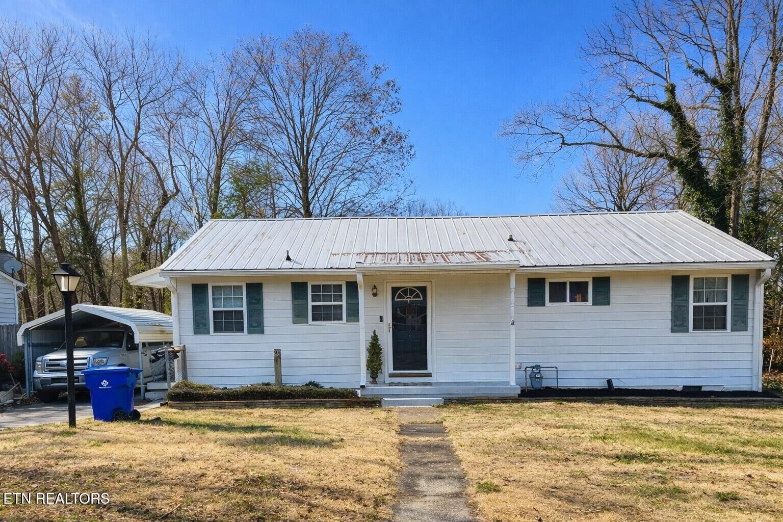 Property Photo:  318 East Drive  TN 37830 