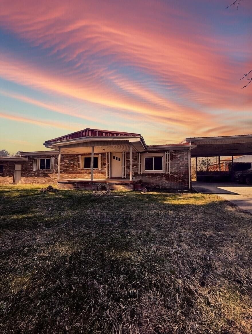 Property Photo:  1615 Vaughn Ridge Road  KY 40741 