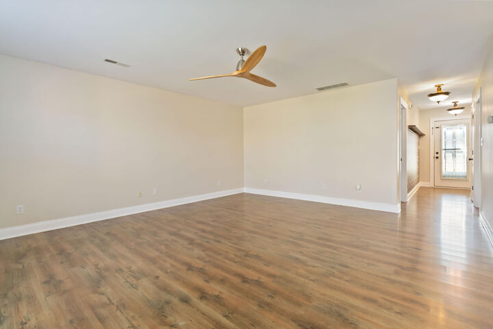 Property Photo:  5017 Barbaro Court  KY 40475 