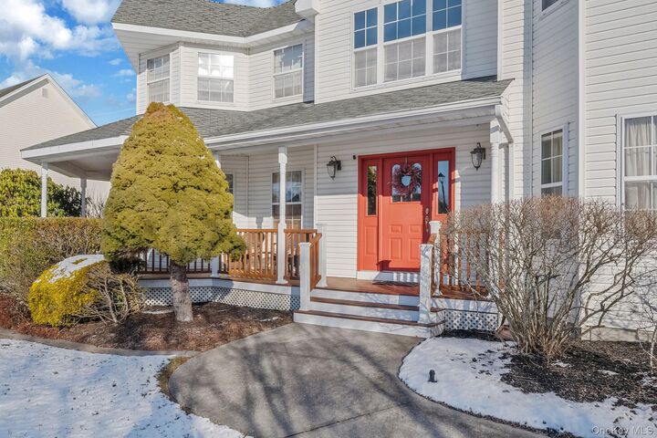 Property Photo: 5 Old Neck Court NY 11949