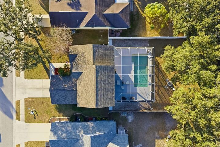 Property Photo: 4203 Kingsfield Drive FL 34219