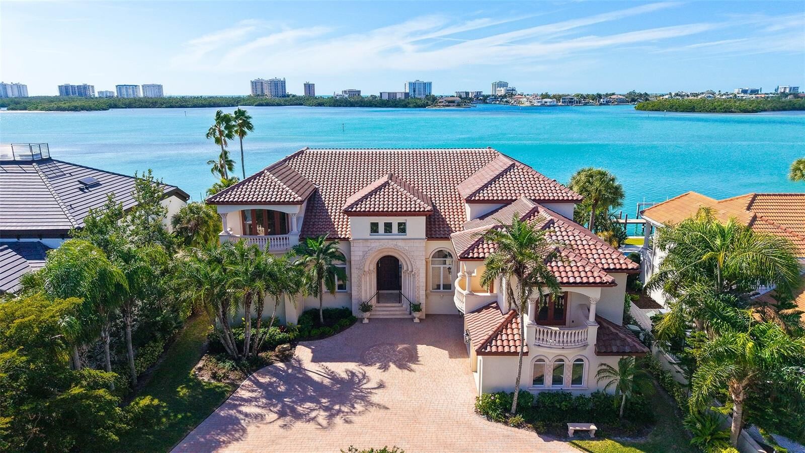 Property Photo:  570 S Spoonbill Drive  FL 34236 